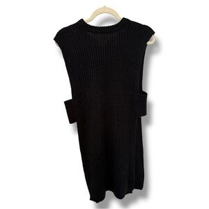 Sleeveless Black Knit Tunic Sweater